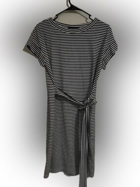 Black & White Striped Tie-Waist Midi Dress